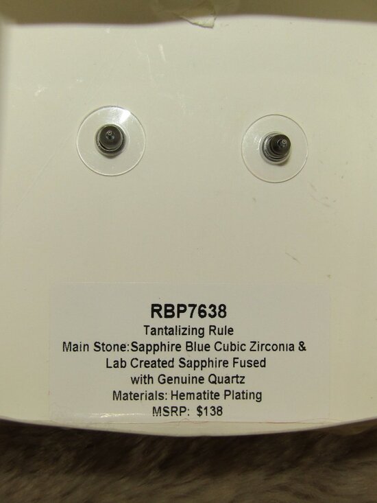 Bomb Party "Reign Villain" Earrings Set - Picture 7 of 8